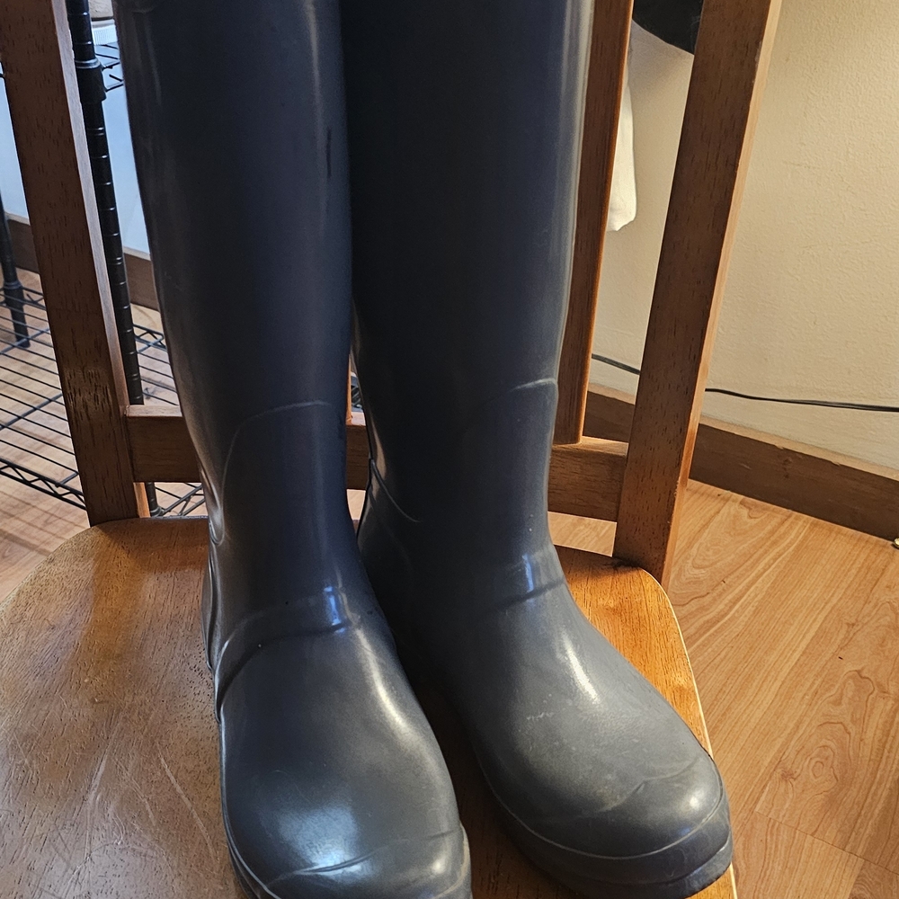 Hunter Dark Gray Rain Boots